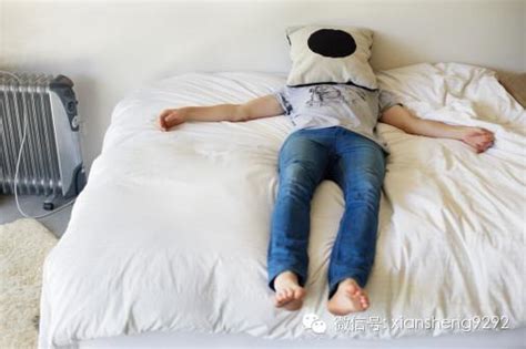 一個人睡不能放兩個枕頭